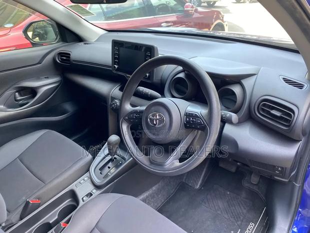 Toyota Yaris Cross 2020 Blue