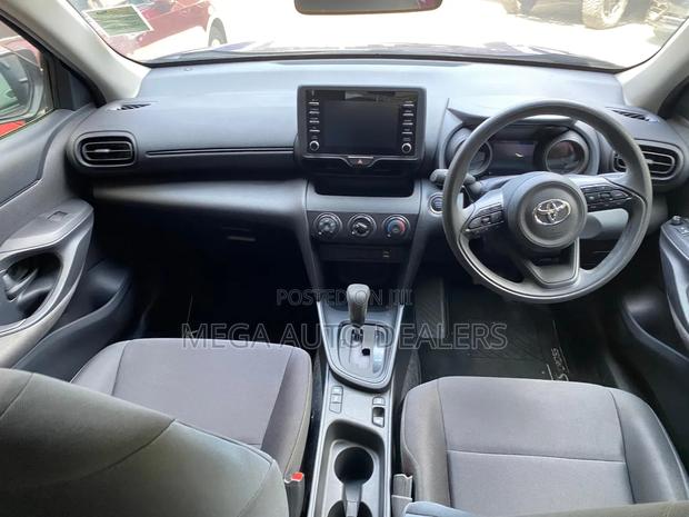 Toyota Yaris Cross 2020 Blue