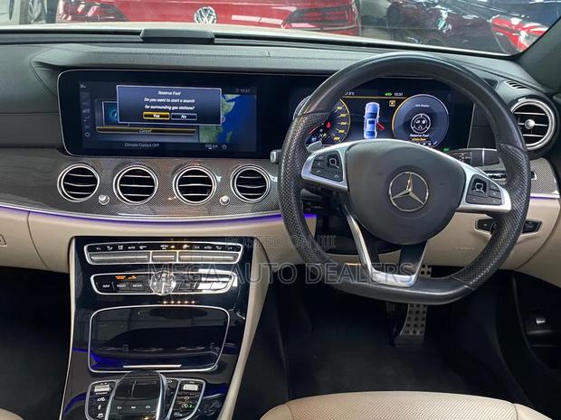 Mercedes-Benz E43 AMG 3.0 AWD 2018 White