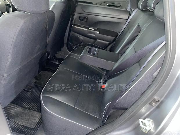 Mitsubishi RVR 2020 Silver