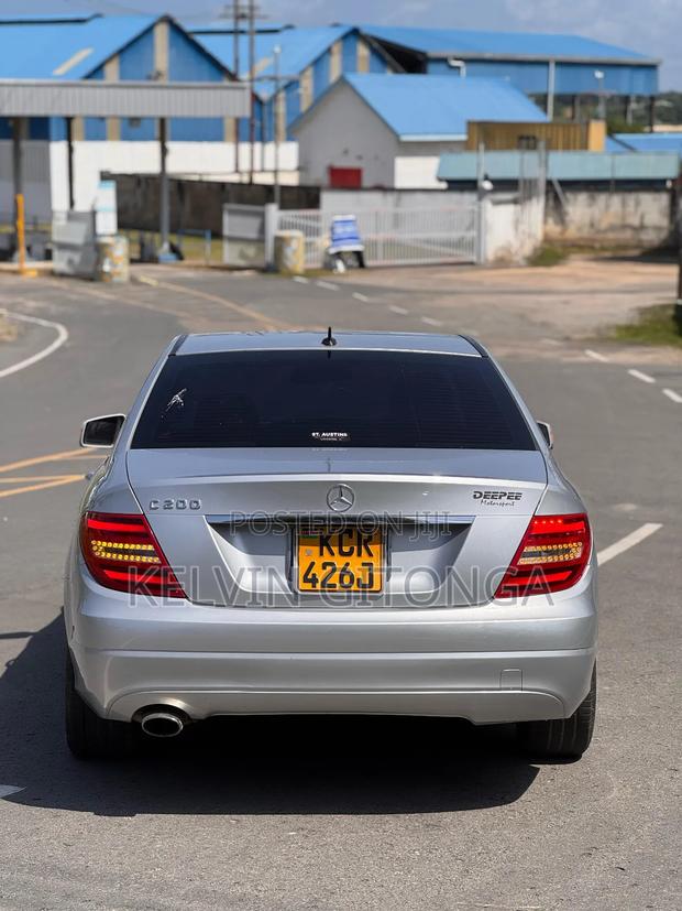 Mercedes-Benz C200 2013 Silver