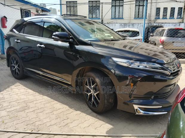 Toyota Harrier 2018 Black