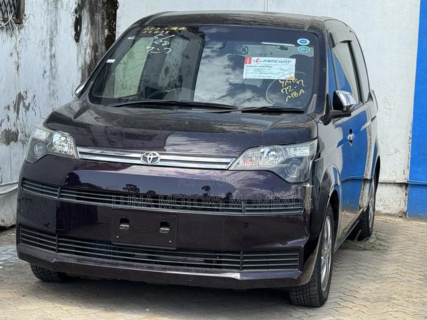 Toyota Spade 2019 Black
