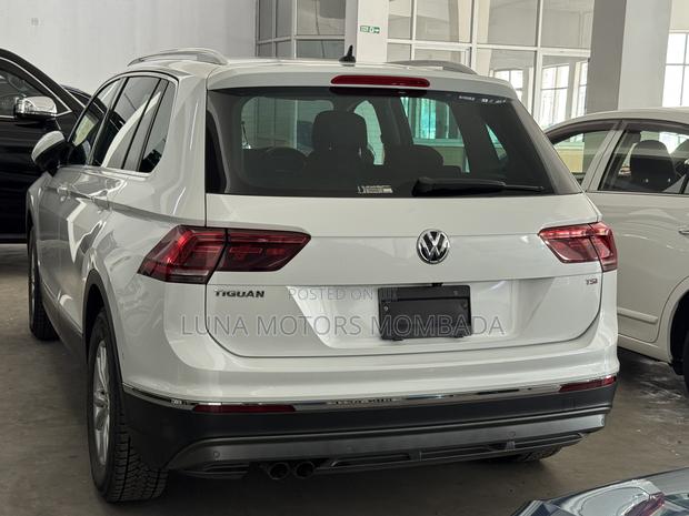 Volkswagen Tiguan 2019 White