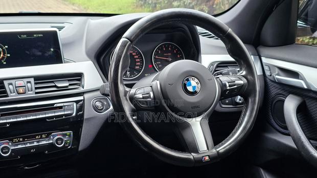 BMW X1 sDrive28i 4dr SUV (2.0L 4cyl Turbo 8A) 2015 Matt Black