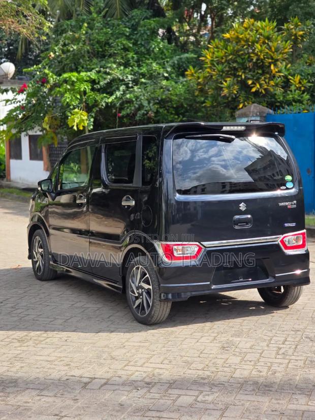 Suzuki Wagon R 2018 Black