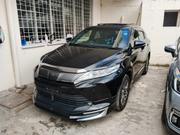 Toyota Harrier 2018 Black for sale