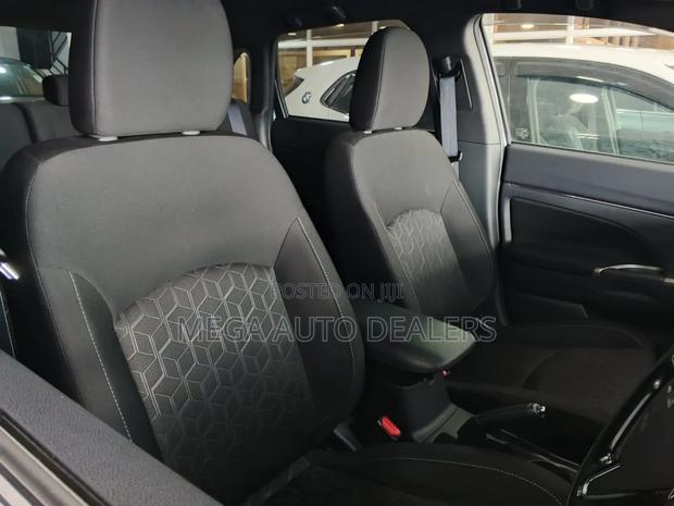 Mitsubishi RVR 2019 Gray