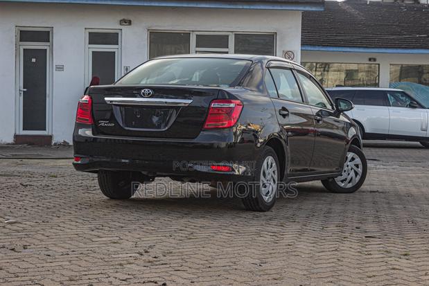 Toyota Axio 1.5 G 4WD 2018 Black