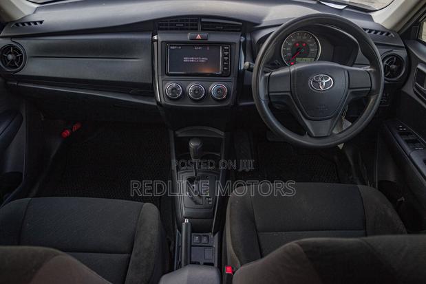 Toyota Axio 1.5 G 4WD 2018 Black