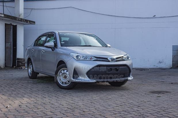 Toyota Axio 1.3 X 2WD 2018 Silver