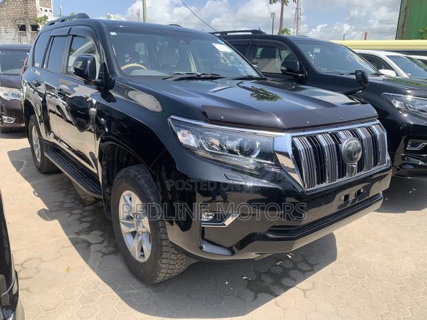 Toyota Land Cruiser Prado 2.7 2018 Matt Black