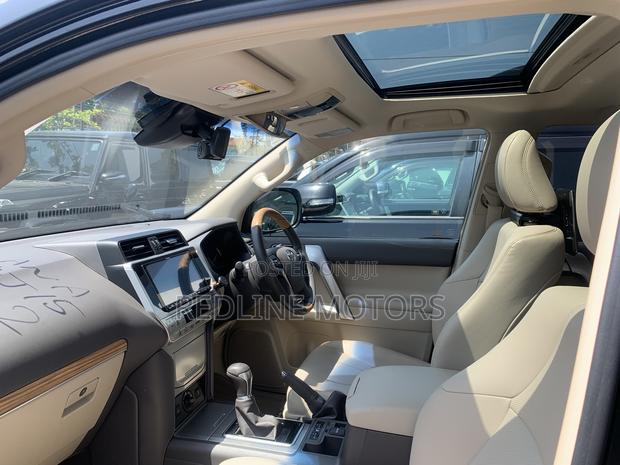 Toyota Land Cruiser Prado 2.7 2018 Matt Black