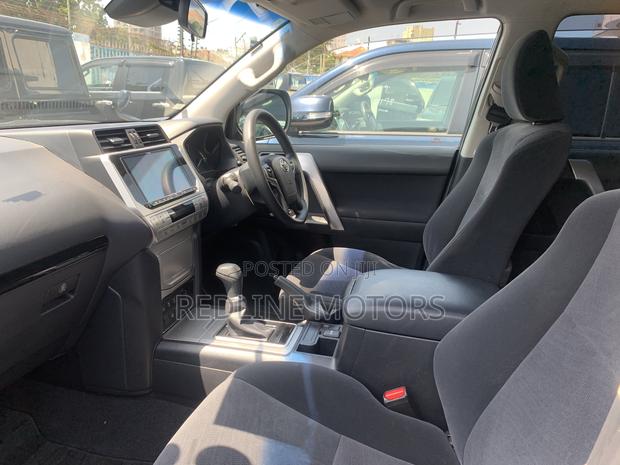 Toyota Land Cruiser Prado 2.8 2018 Black