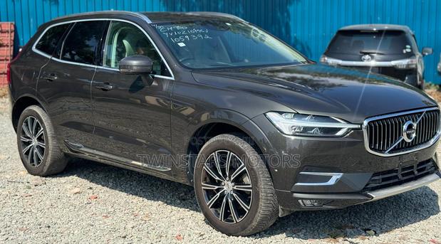 Volvo XC60 T5 R-Design FWD 2019 Gray
