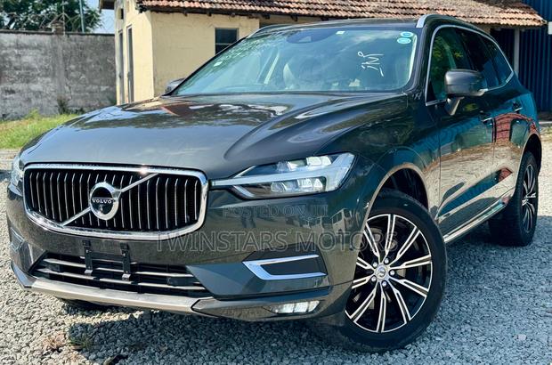 Volvo XC60 T5 R-Design FWD 2019 Gray