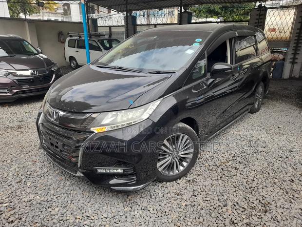 Honda Odyssey 2.0 Hybrid (7 seater) 2018 Black