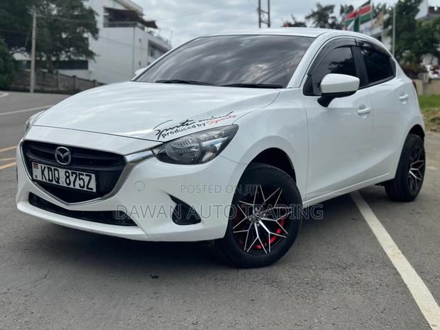 Mazda Demio 2017 White