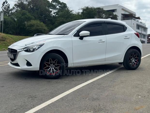 Mazda Demio 2017 White