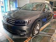 Volkswagen Tiguan 2018 Gray for sale