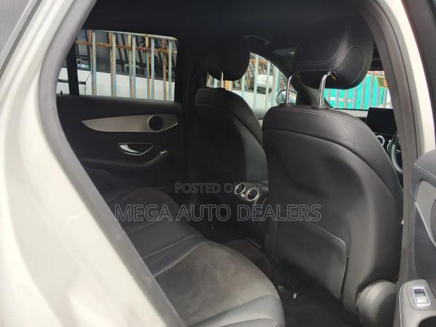 Mercedes-Benz GLC-Class 2018 White