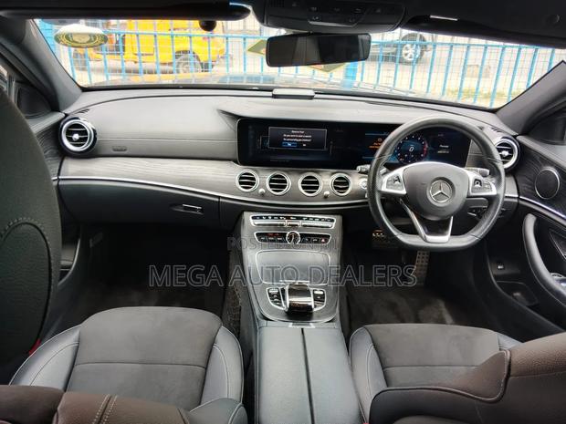 Mercedes-Benz E250 2018 Black