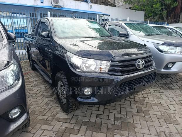 Toyota Hilux Revo Single Cab Deisel 2.8 AWD 2019 Gray