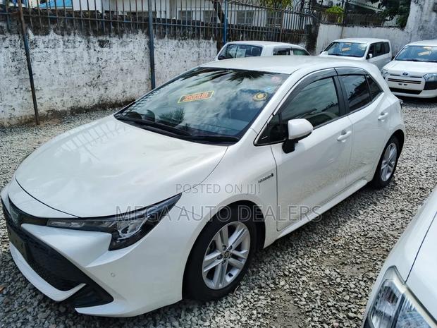 Toyota Corolla 2018 White