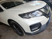 Nissan X-Trail 2.0 Petrol AWD 2018 White for sale