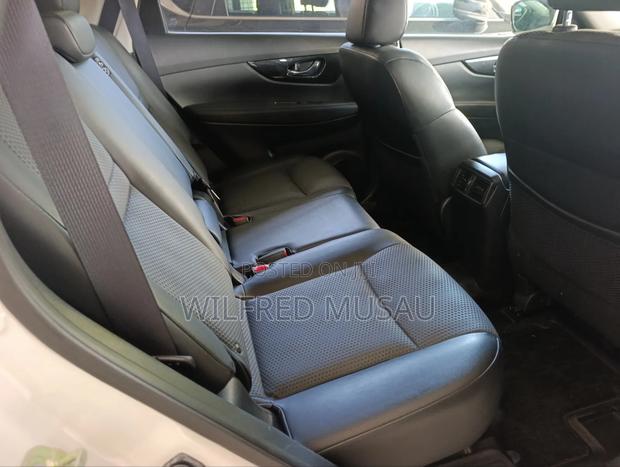 Nissan X-Trail 2.0 Petrol AWD 2018 White