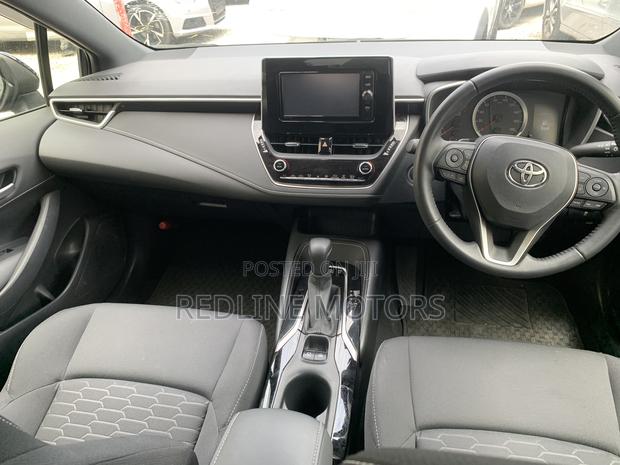 Toyota Corolla 2018 Blue