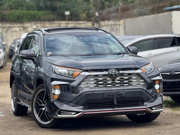 Toyota RAV4 2020 Gray