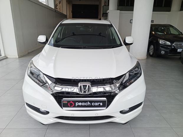 Honda Vezel 1.5 Hybrid 2WD 2016 White