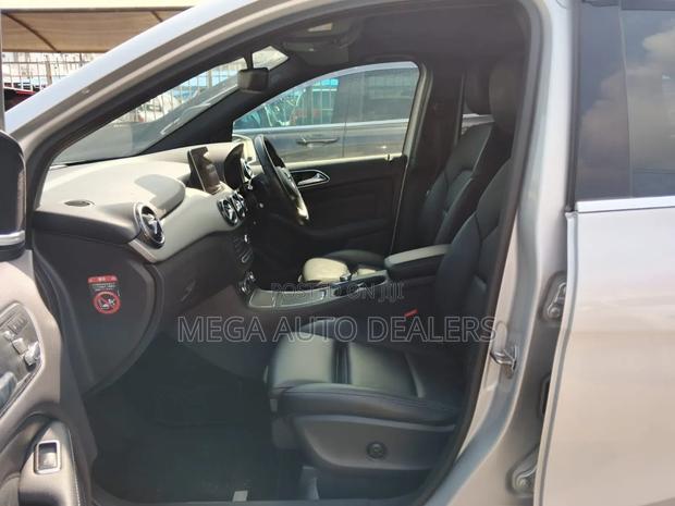 Mercedes-Benz B-Class 2018 Gray