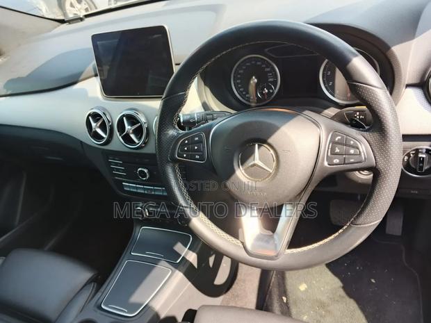 Mercedes-Benz B-Class 2018 Gray