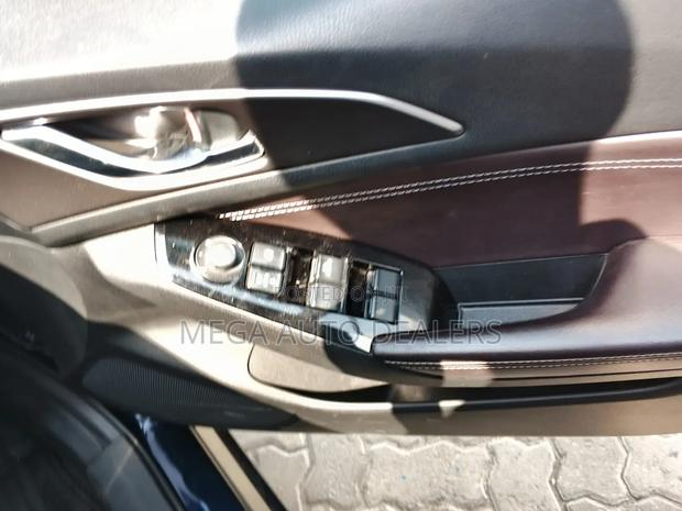 Mazda Axela 2018 Blue