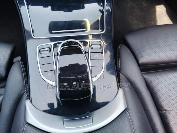 Mercedes-Benz C180 2018 Gray