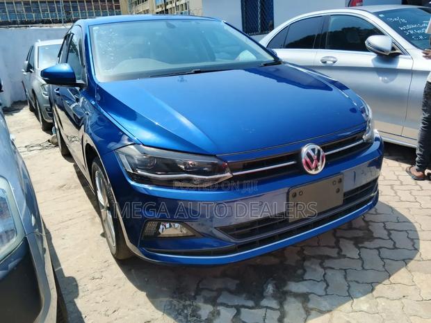 Volkswagen Polo 2018 Blue