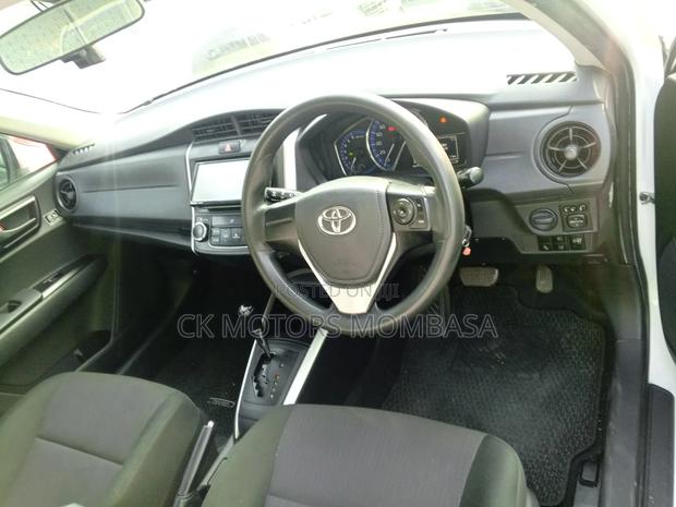 Toyota Corolla Fielder 2018 White