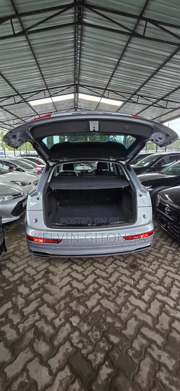 Audi Q5 2.0T Premium AWD quattro 2019 Silver