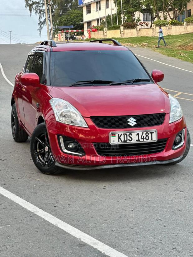 Suzuki Swift 2017 Red