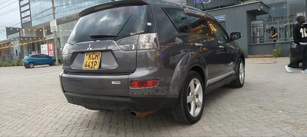 Mitsubishi Outlander 2.4 GLS Automatic 2009 Gray