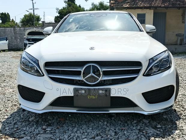 Mercedes-Benz C200 2018 White
