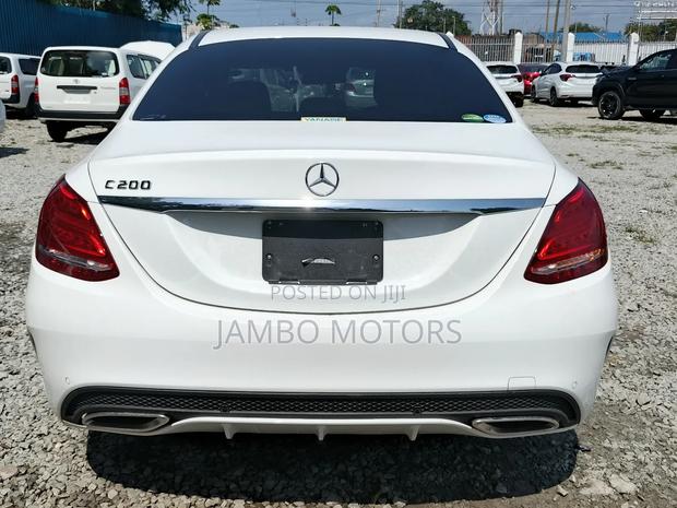Mercedes-Benz C200 2018 White
