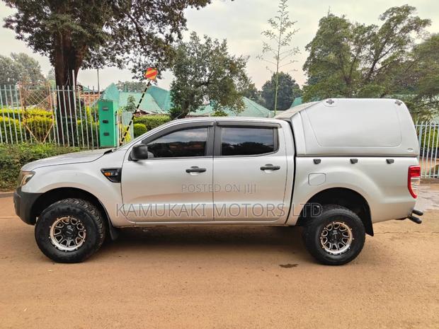 New Ford Ranger Wildtrak 2016 - Silver Edition Pickup Truck