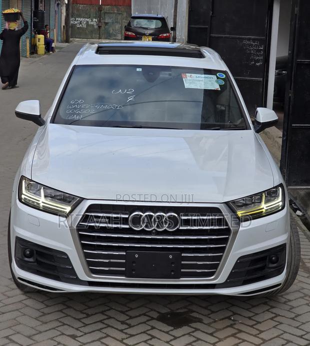 Audi Q7 2.0T Premium AWD quattro 2018 White