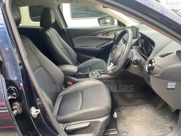 Mazda CX-3 2018 Blue
