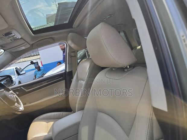 Subaru Outback 2019 Green