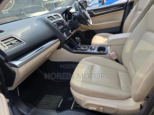 Subaru Outback 2019 Green