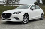 Mazda Axela 2018 White for sale